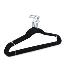 Assessed Supplier PENGFEI non slip flocking hanger black velvet hangers wholesale